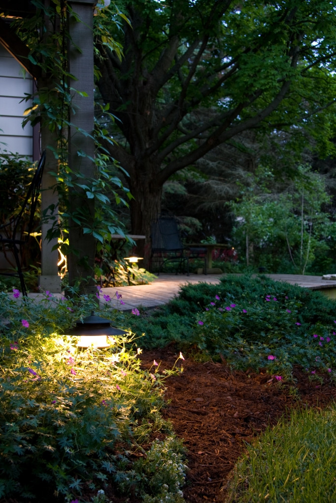 Landscape lighting in Mequon WI